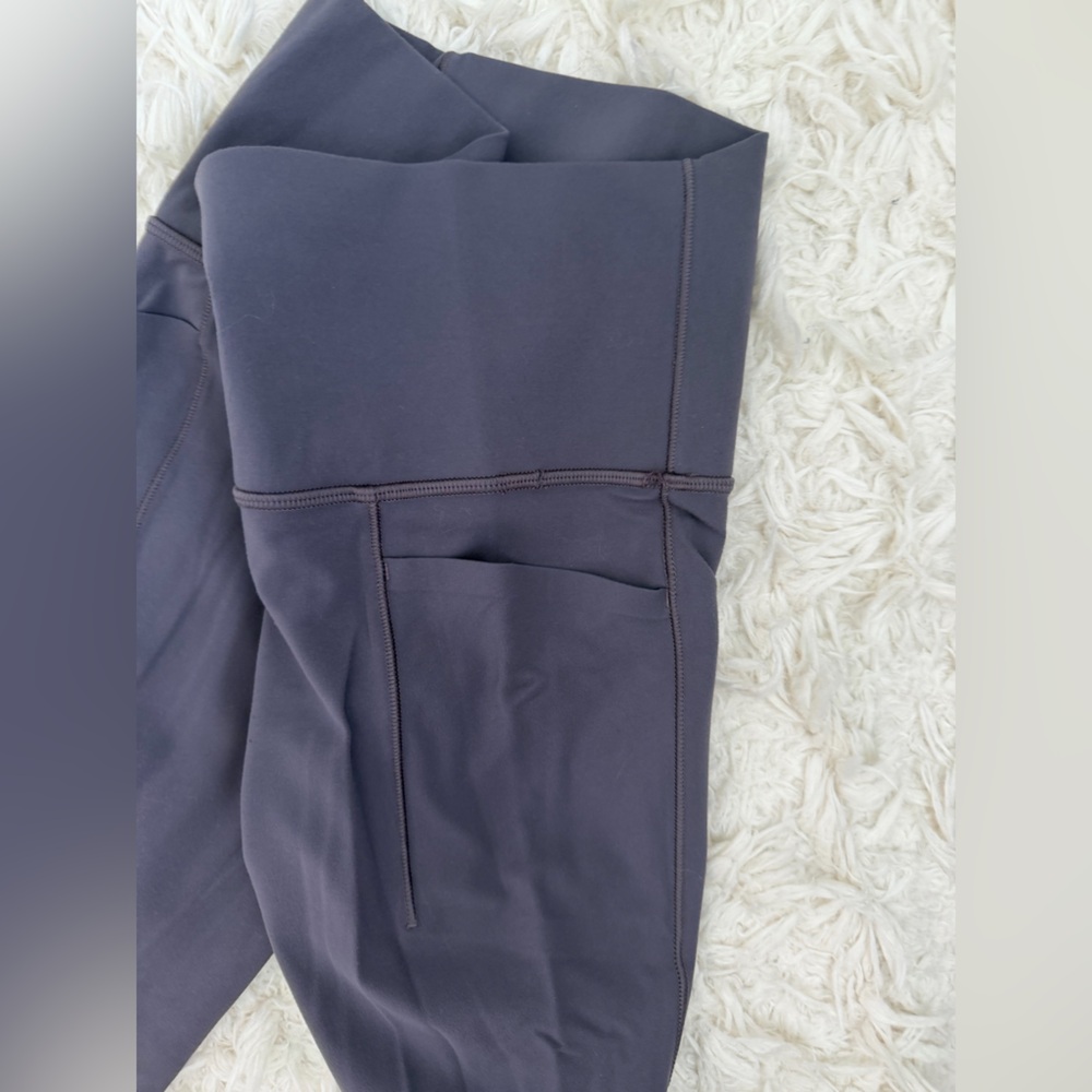 Athleta Salutation Stash pocket 7/8 Tight Leggings color Slate Size Small - Picture 6 of 8